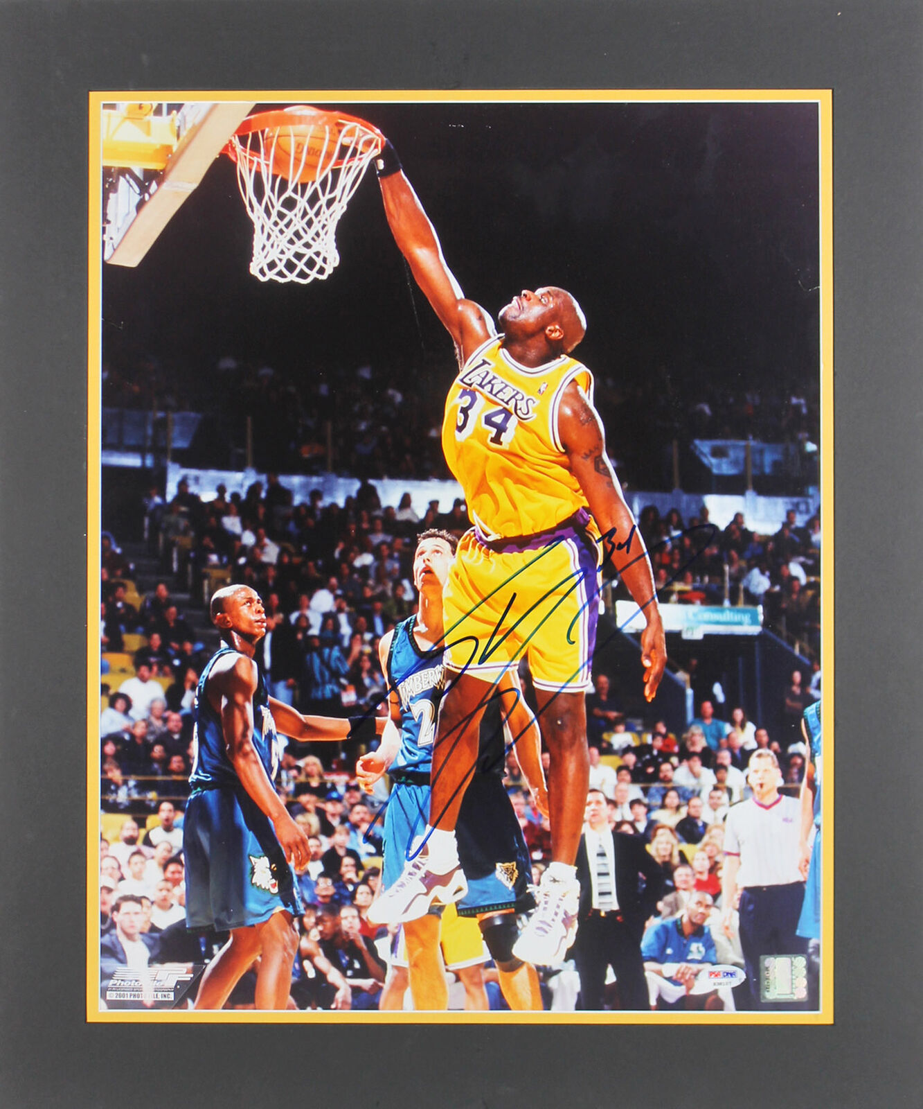 Lakers Shaquille O'Neal Authentic Signed 16x20 Matted Photo Poster painting PSA/DNA #S38107