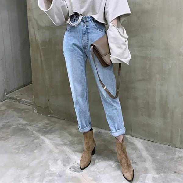 Loose Female Denim Jeans Buttons Zipper Ladies Jeans