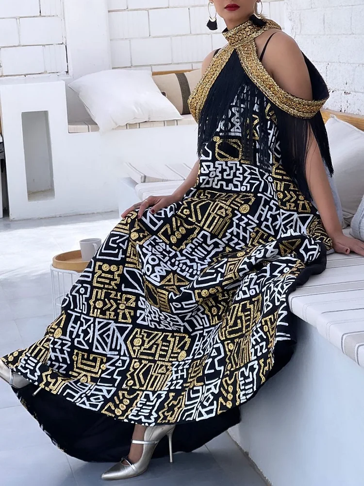Hollow shoulder pattern black dress فساتين