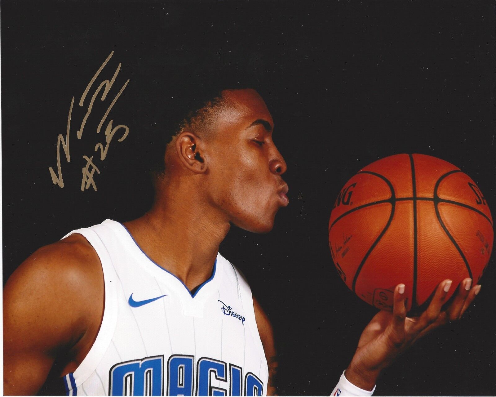 Wes Iwundu Autographed 8x10 Orlando MagicA330