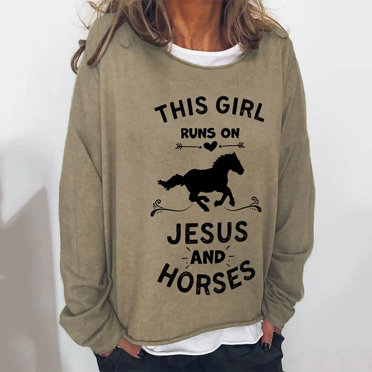 Wearshes Horse Letter Print Long Sleeve Loose Sweatshirt