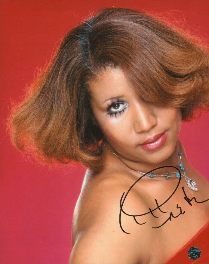 ARETHA FRANKLIN Autographed Original 8x10 Photo Poster painting LOA TTM