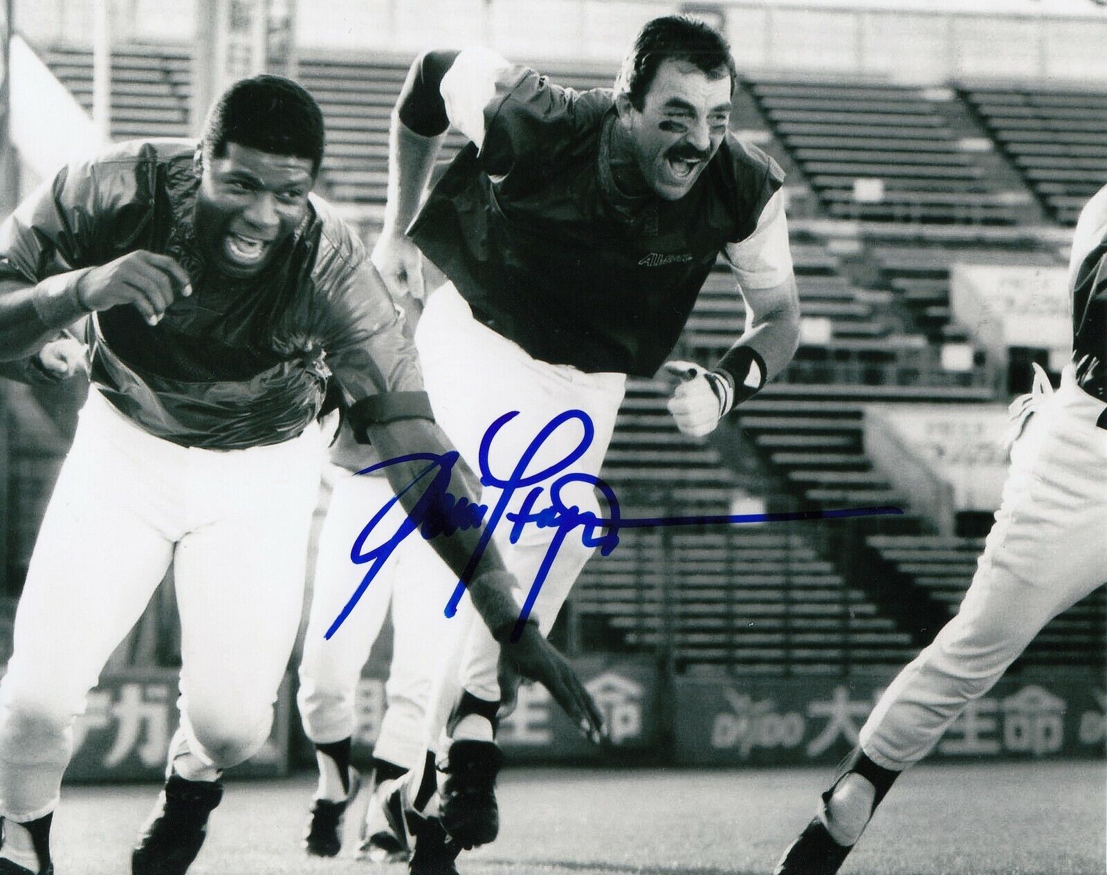 DENNIS HAYSBERT signed (MR BASEBALL) Movie 8X10 *Max Dubois* (PROOF) W/COA #1