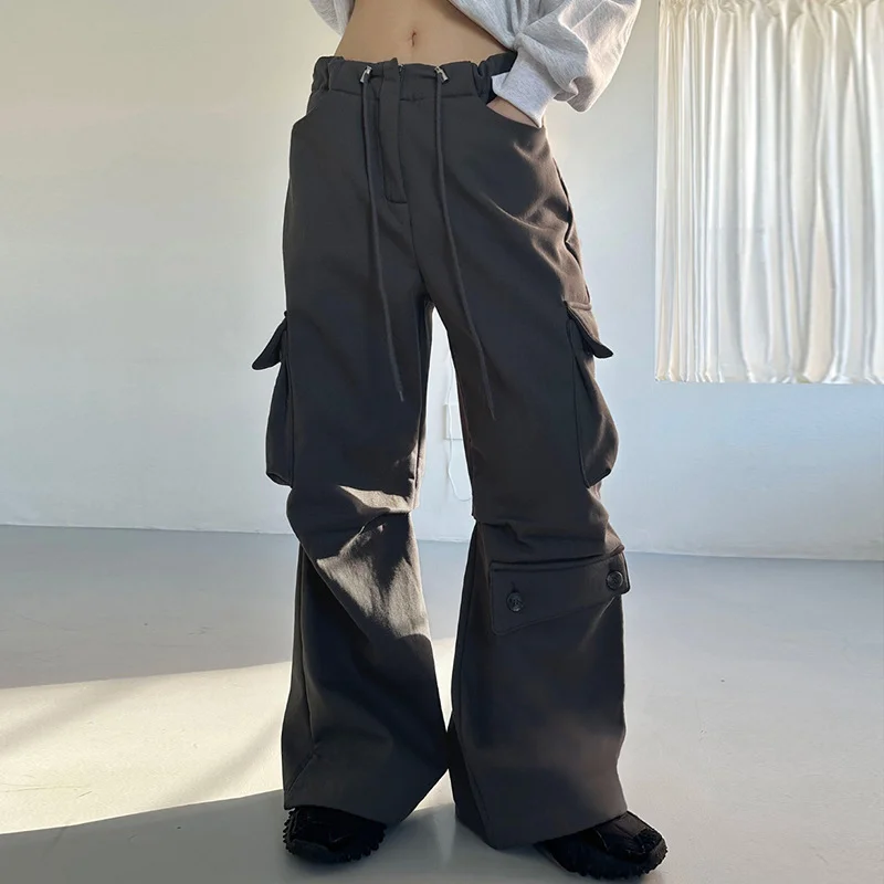 Toloer Toloer Style Cool Girl Black Multi-Pocket Overalls Low Waist Loose Straight Tube Casual Woven Trousers-Outfit Ideas