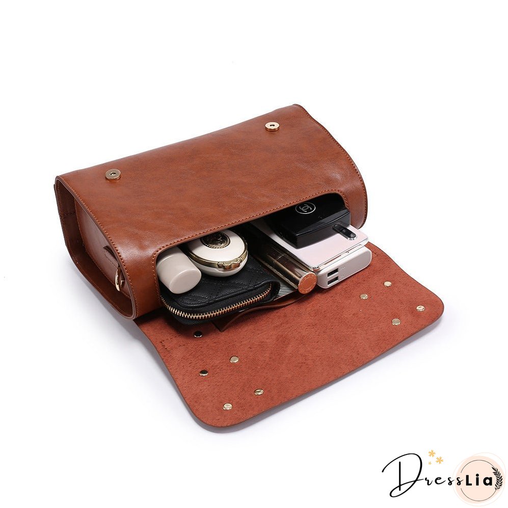 Vintage portable messenger Cambridge bag