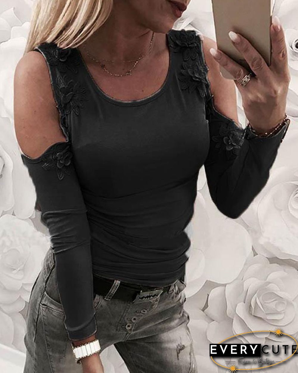 Round Neck Cut Out Sleeve Top P14419