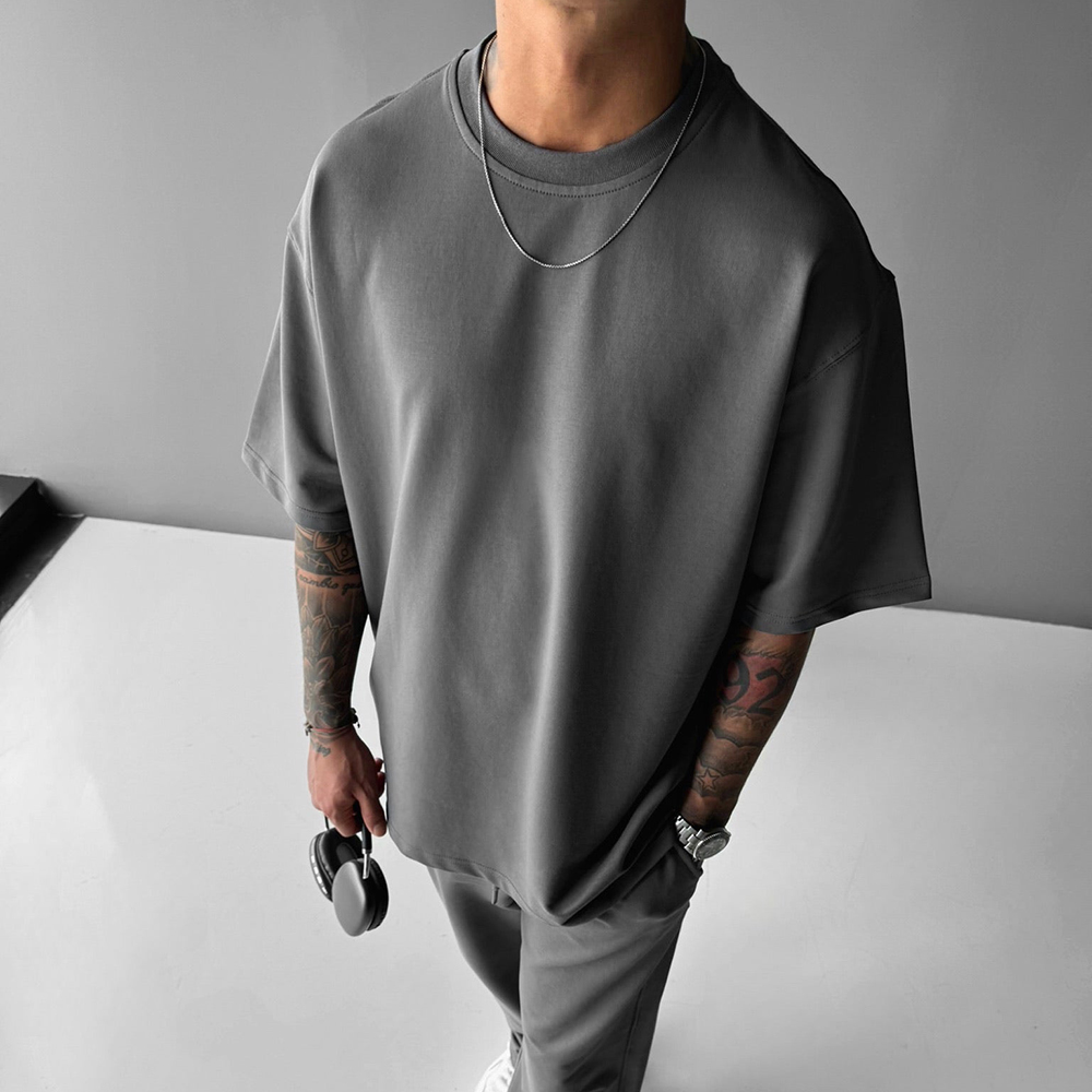 Neutral Simple Basic Solid Color T-shirt