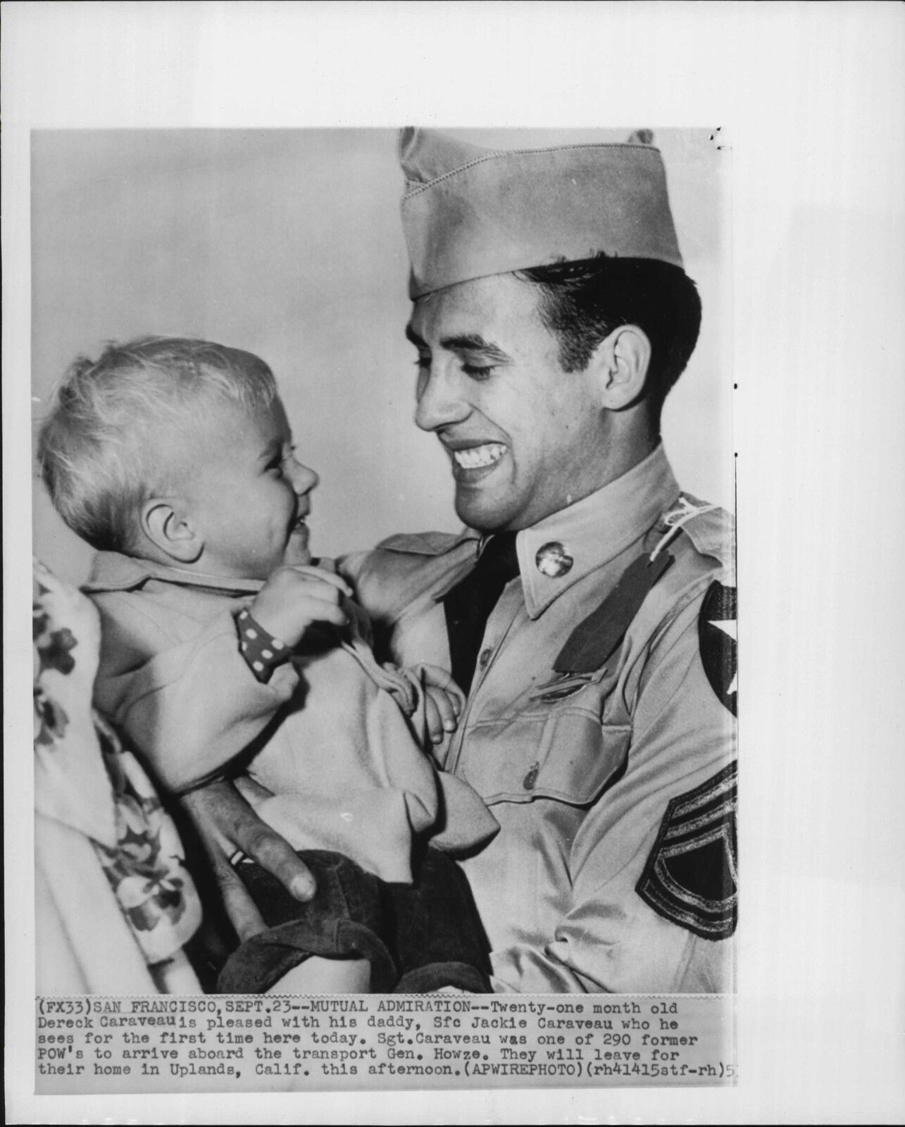 d Prisoner Jackie Caraveau See Son For First Time 1953 Korea War Press Photo Poster painting