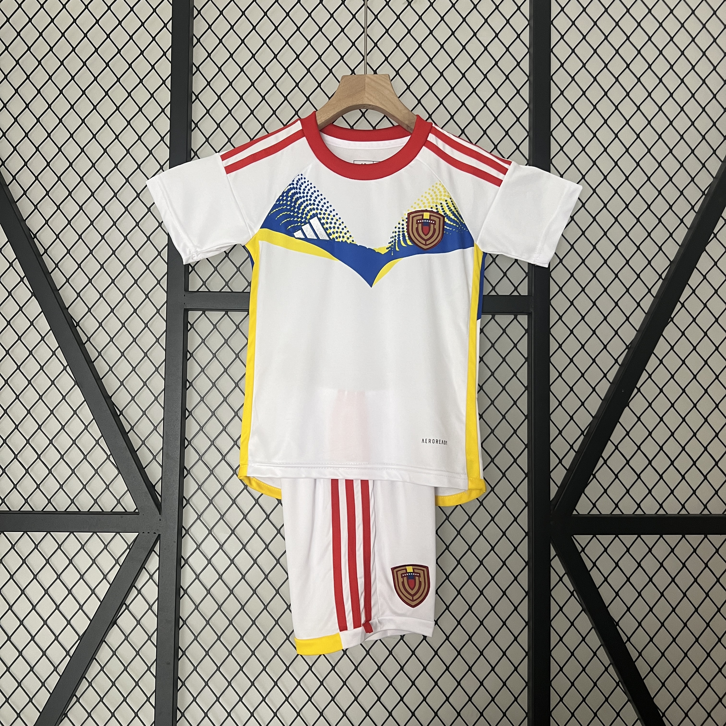 Venezuela 2024 Away Stadium Kids Kit