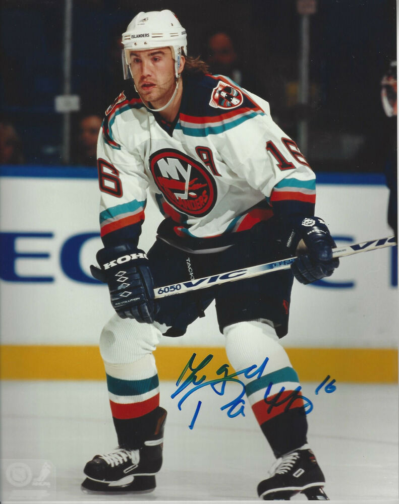 NY Islanders Ziggy Palffy  autographed 8x10 color action  Photo Poster painting #16 added