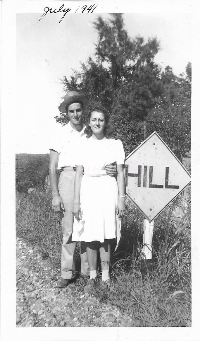 A COUPLE ON A HILL Vintage FOUND Photo Poster paintingGRAPH bw YOUNG MAN WOMAN Snapshot 011 7 F