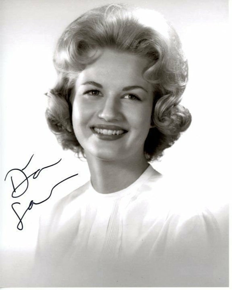 Diane sawyer signed autographed Photo Poster painting