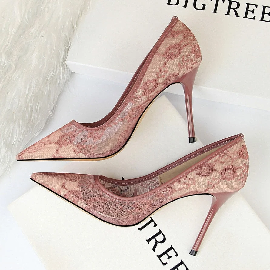 Lace Pumps Women High Heels Summer 2020 Fashion Sexy Party Wedding Shoes Pumps Ladies White Red Shoes Pointed Toe Hollow Shoes