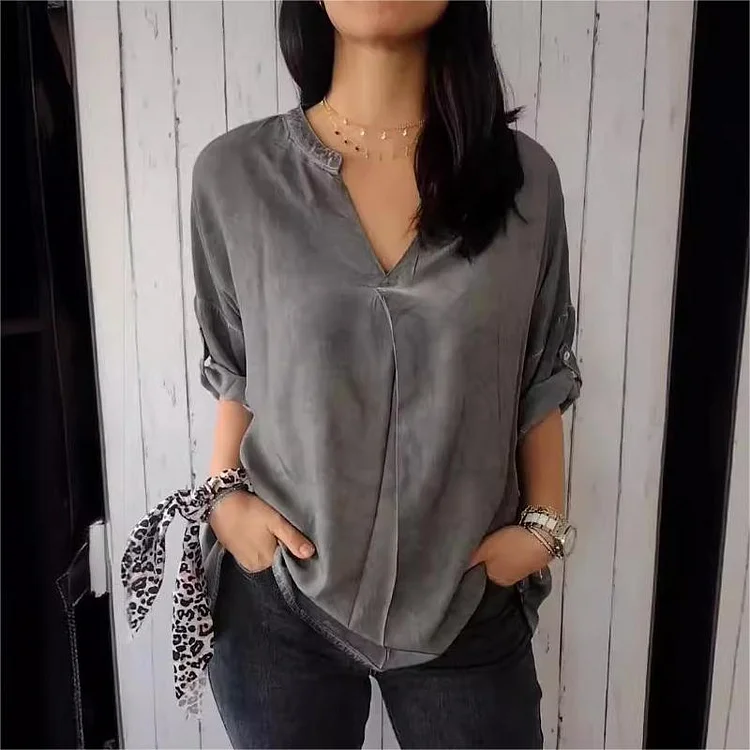 Casual Breathable Solid Color V-Neck Top