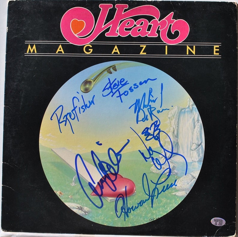 HEARTMAGAZINE SIGNED Album X6 Nancy Wilson, Ann Wilson, Roger Fisher, Mike DeRosier, Howard Leese, Steve Fossen wcoa