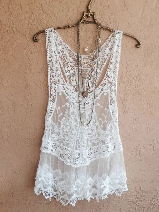 Women's Sleeveless Lace Linen Top