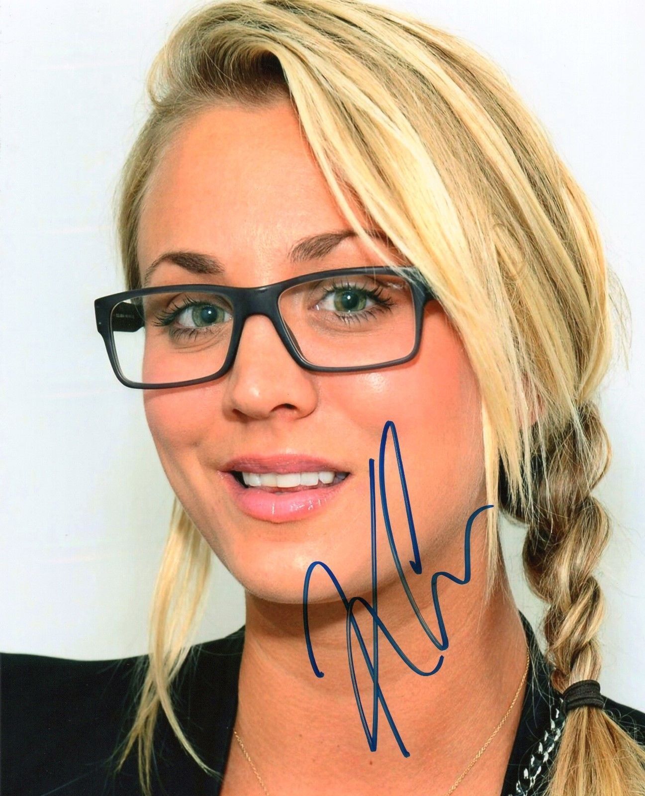 KALEY CUOCO AUTOGRAPHED SIGNED A4 PP POSTER Photo Poster painting PRINT 25