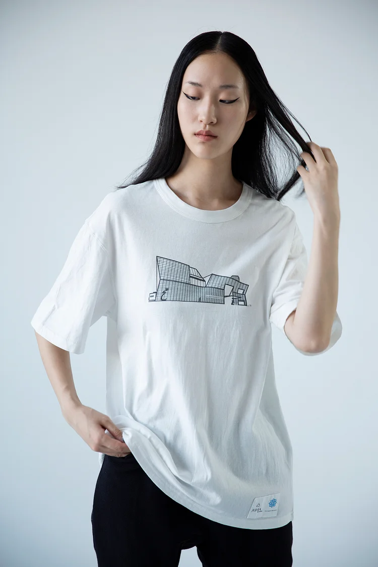 AGA KHAN MUSEUM X JUMA Architectural Series Unisex T-Shirt  - 4 Recycled Water Bottles - White