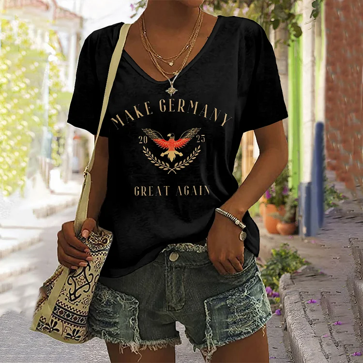 Simpfit T-Shirt mit V-Ausschnitt und kurzen Ärmeln und Kunstdruck im „Make Germany Great Again“-Motiv