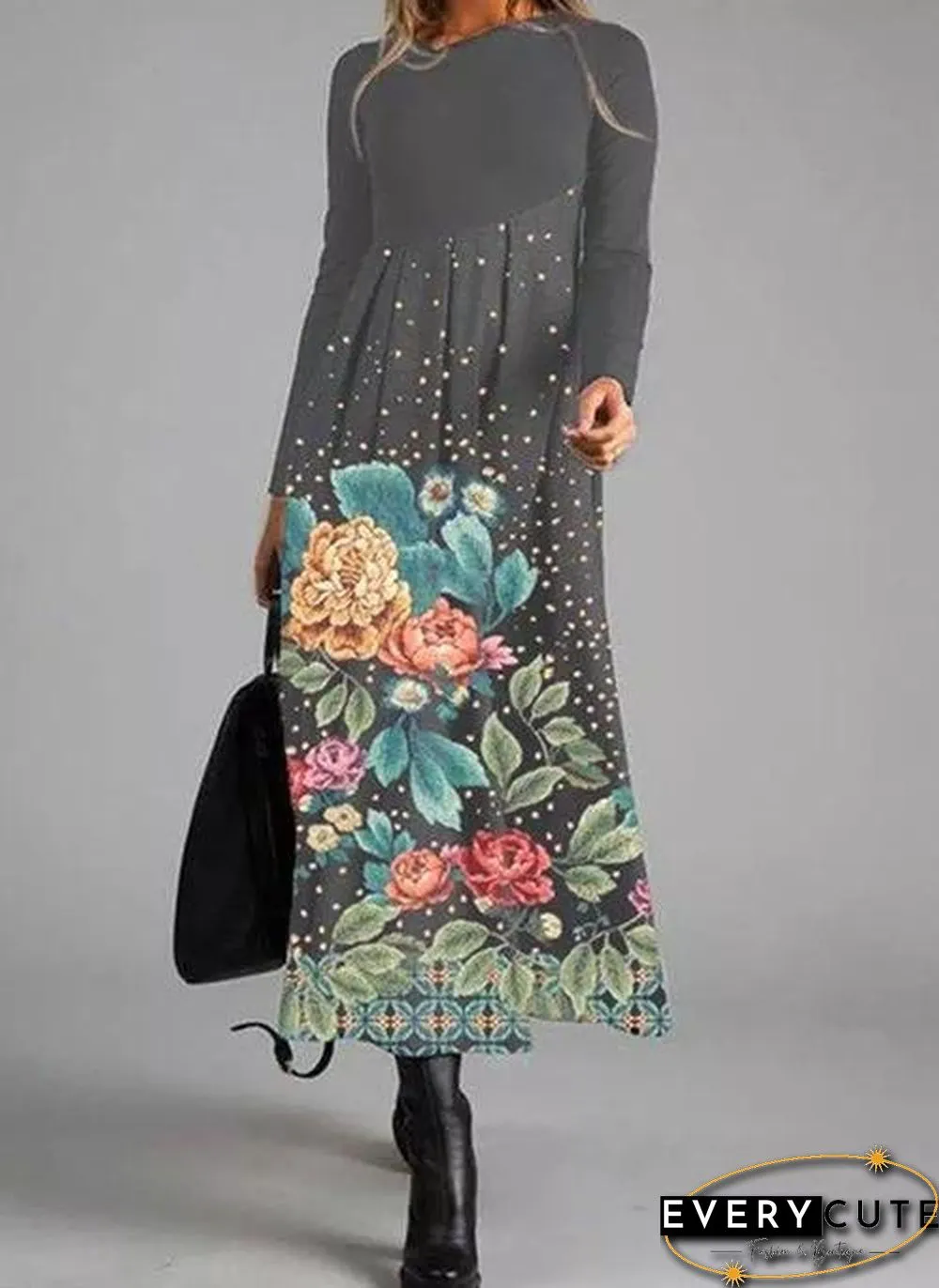 Round Neck Printed Pleated Maxi Dress