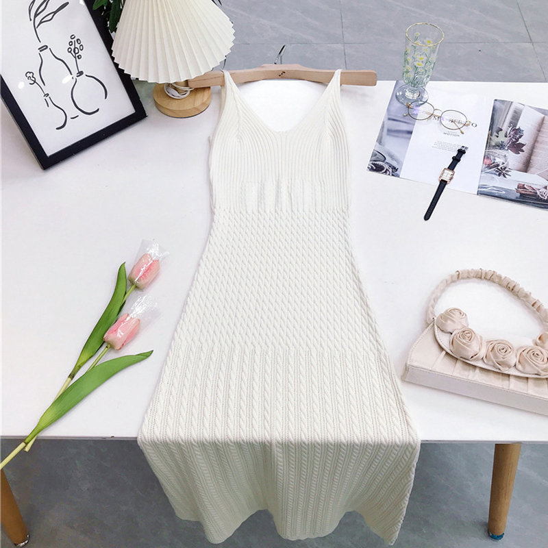 YuooMuoo Chic Sexy Slim Elastic Bodycon Long Dress Women V-neck Thin Knitted Sweater Dress Summer Streetwear Robes Femme