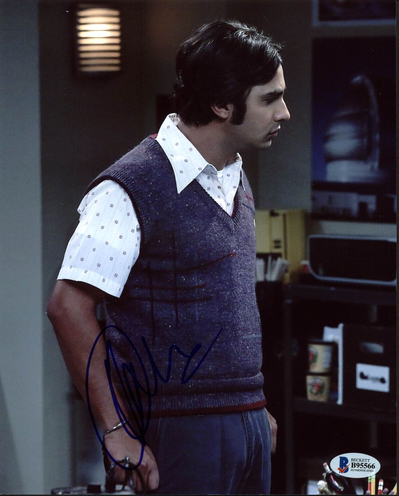 Kunal Nayyar The Big Bang Theory Authentic Signed 8X10 Photo Poster painting BAS #B95566