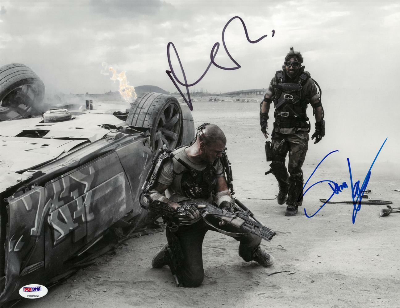 Matt Damon/Sharlto Copley Signed Elysium Autographed 11x14 Photo Poster painting PSA/DNA #U80922