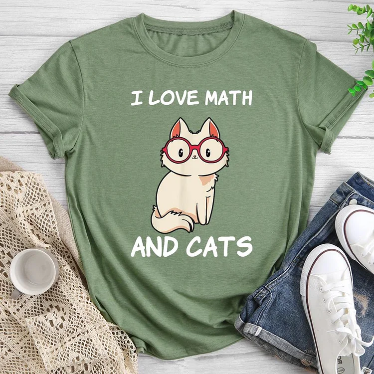 I Love Math And Cats Round Neck T-shirt