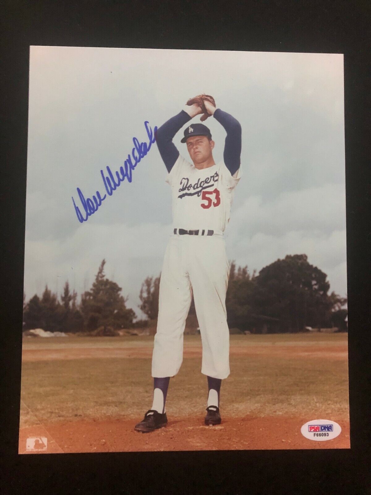 Don Drysdale Signed Autographed Photo Poster painting - Los Angeles Dodgers - MLB - PSA #F66093