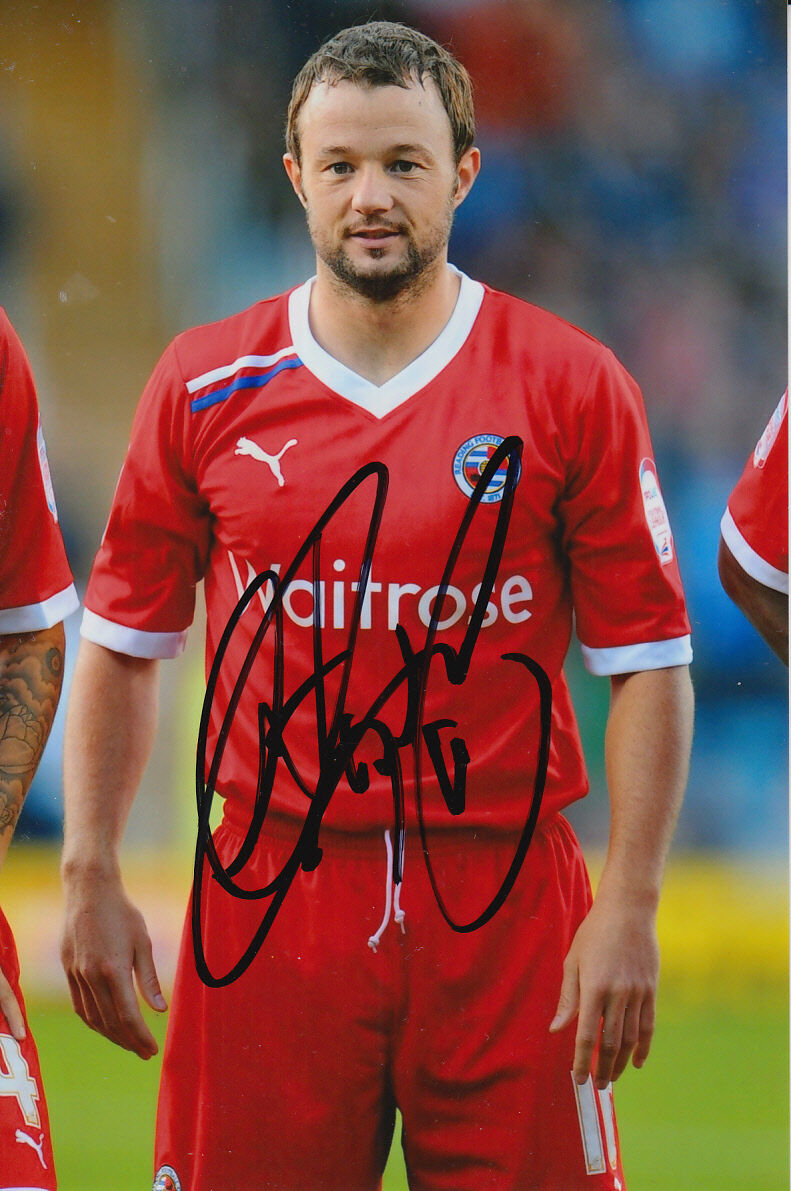 READING HAND SIGNED NOEL HUNT 6X4 Photo Poster painting 8.