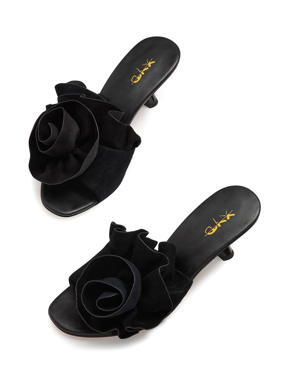 OFOF 1F MULE GLOSSY BLACK オフオフ 1F ミュール Carven Women's Accessories | Vendôme Flat Mule