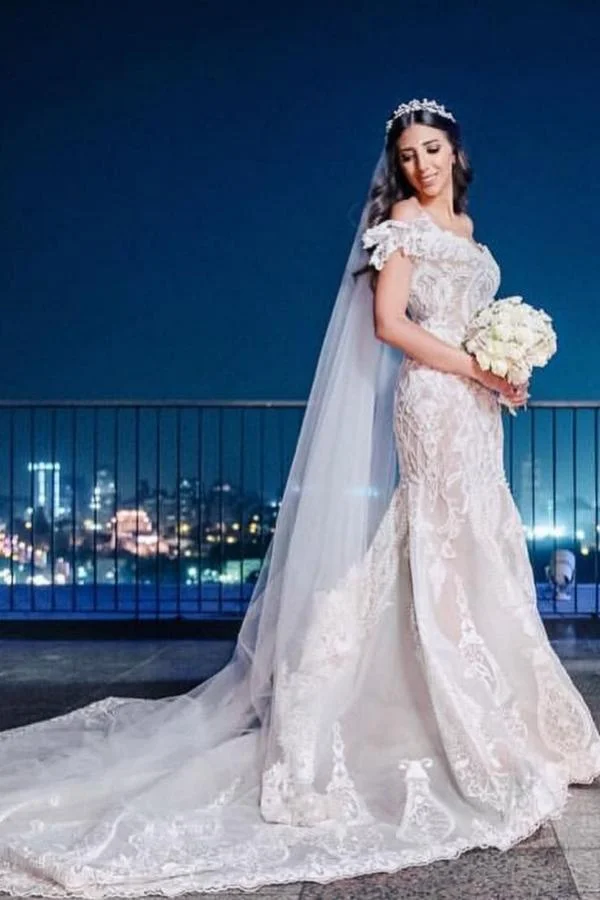 Elegant Mermaid Off-the-shoulder Long Wedding Dress With Lace Tulle | Ballbellas Ballbellas