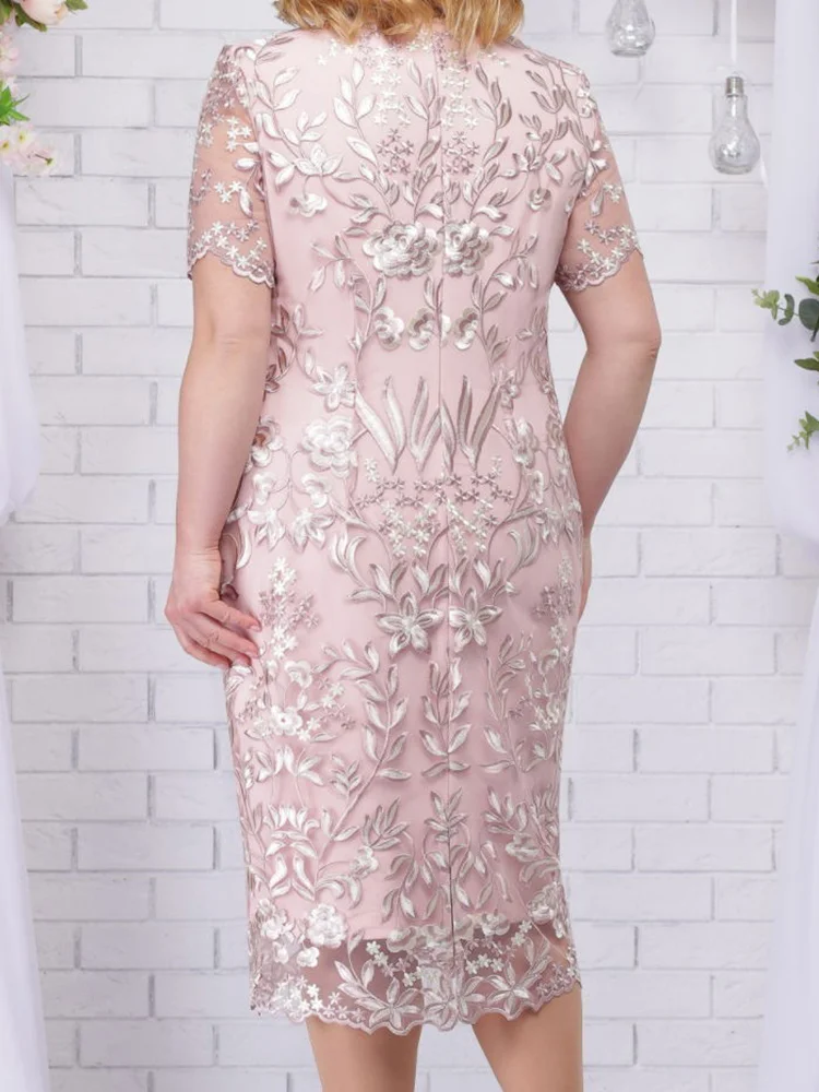 Women's Plus Size Lace Floral Elegant Embroidered Bodycon Formal Dress For Wedding Parents Guest 