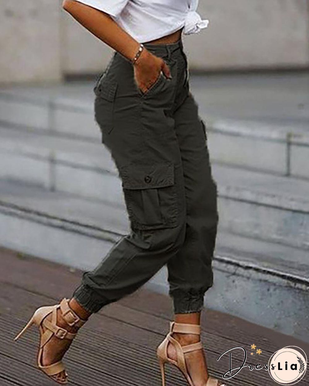 Plain Pockets Design Cargo Pants P14012