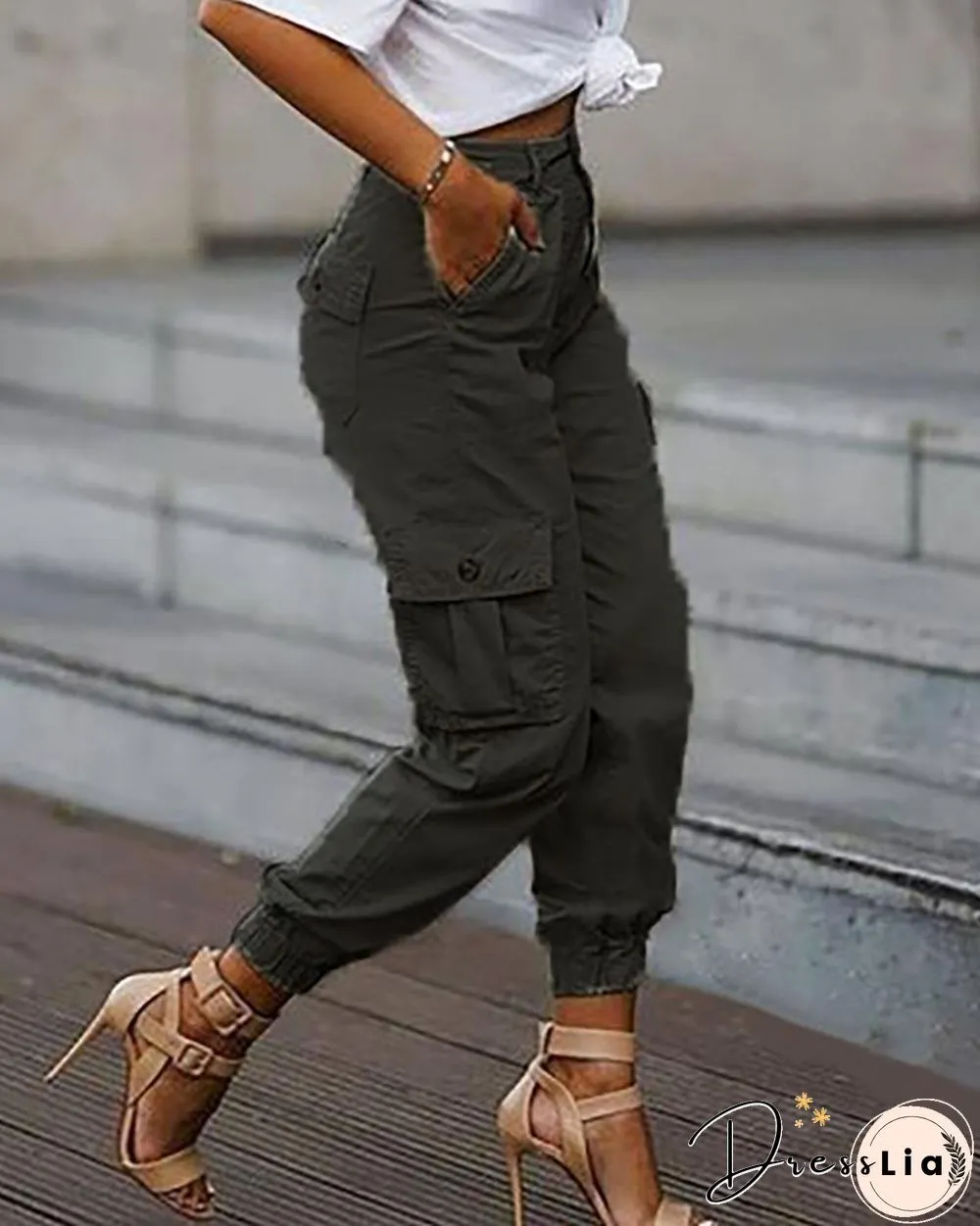 Plain Pockets Design Cargo Pants P14012