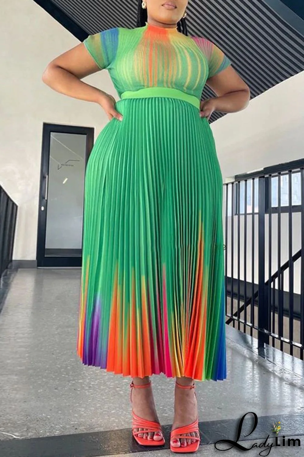 Apricot Casual Elegant Gradual Change Print Patchwork Fold O Neck Short Sleeve Two Pieces