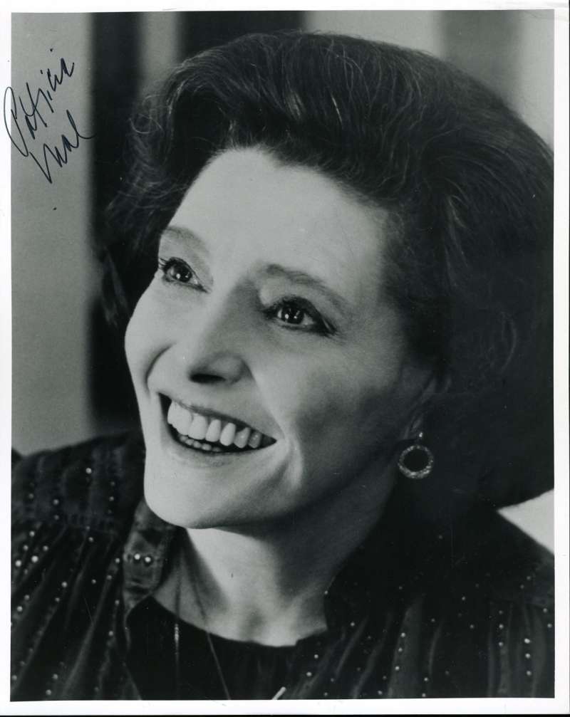 Patricia Neal Jsa Coa Hand Signed 8x10 Photo Poster painting Autograph Authenticated