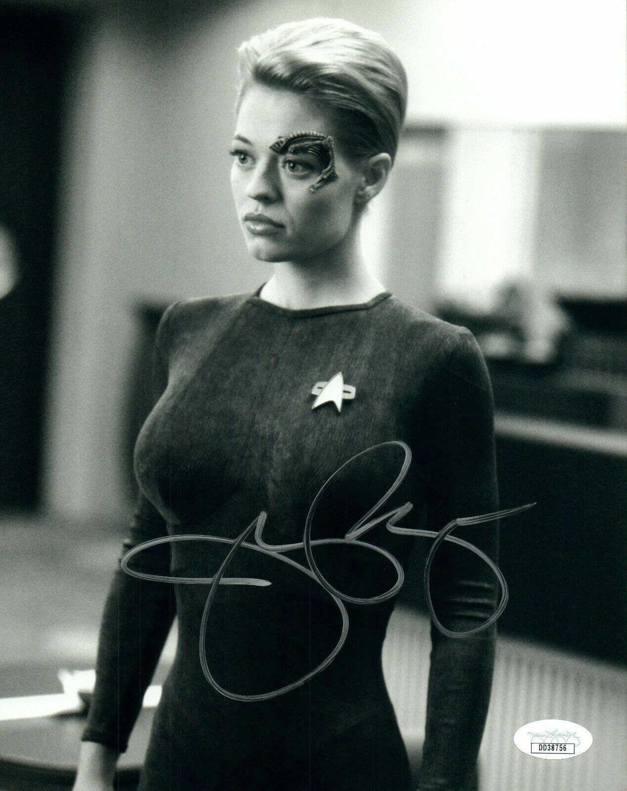 Jeri Ryan authentic signed autographed 8x10 Photo Poster paintinggraph JSA COA