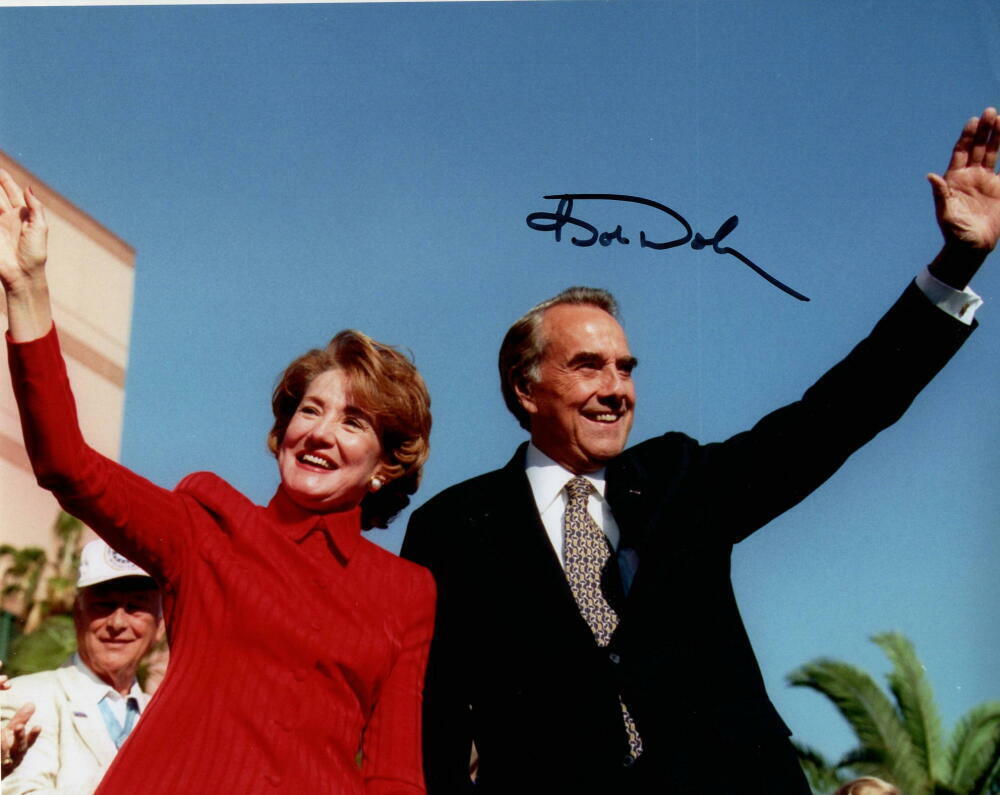 SENATOR BOB DOLE SIGNED AUTOGRAPH 8X10 Photo Poster painting - REPUBLICAN, KANSAS W/ ELIZABETH