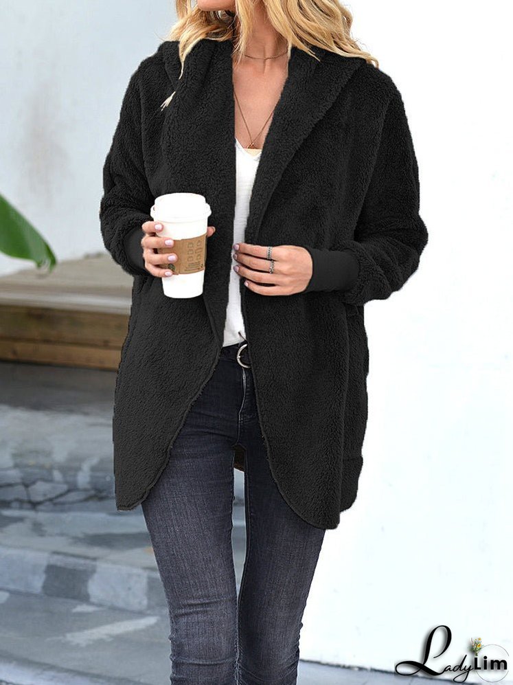 Fashionable and Minimalist winter Coat