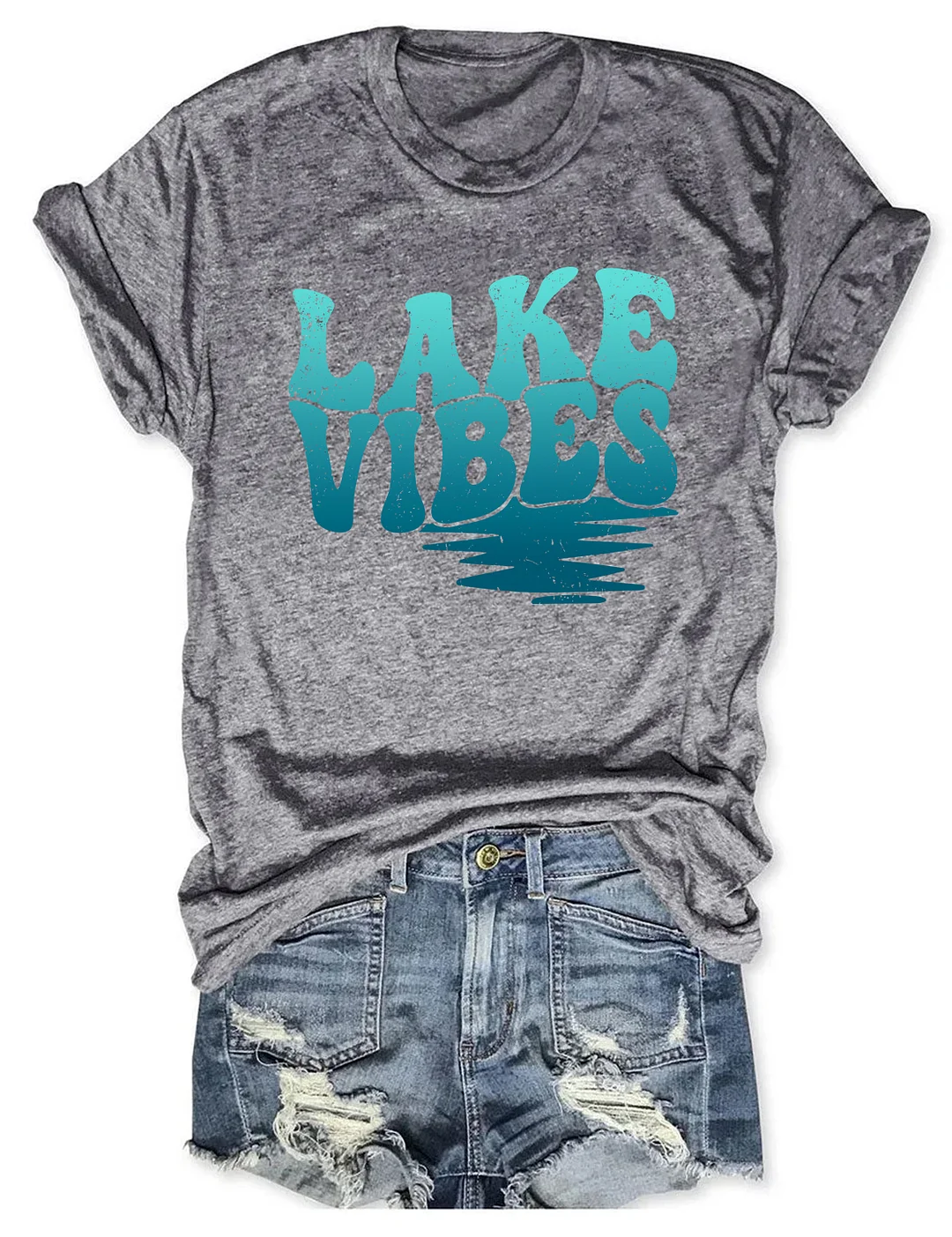 Errbody At The Lake Gettin' Tipsy T-shirt