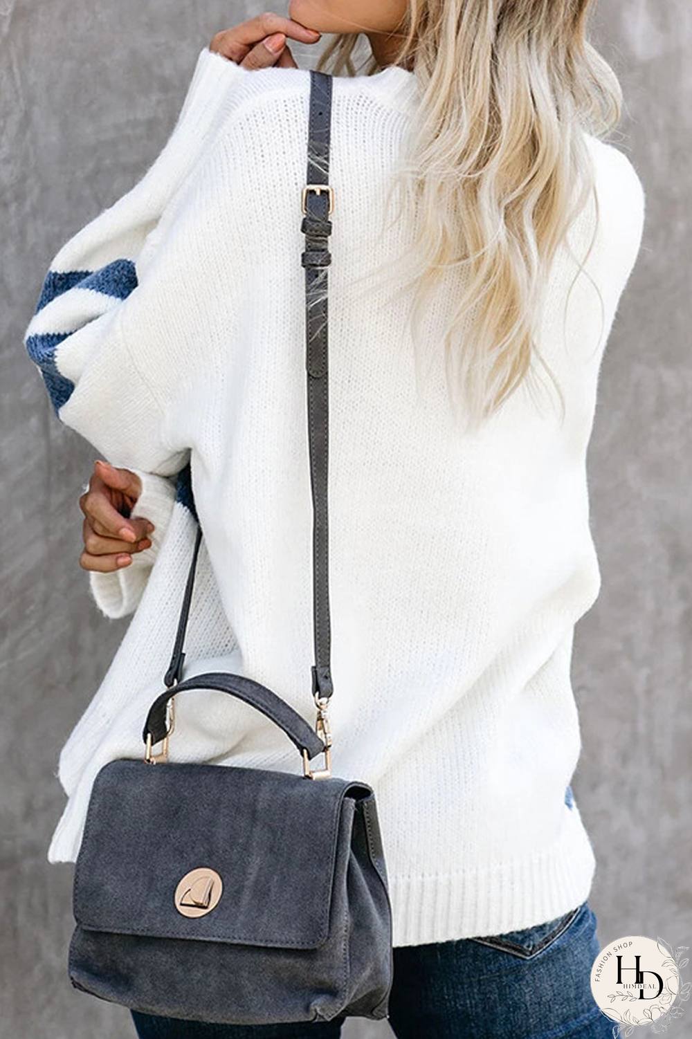 Round Neck Stitching Knit Sweater