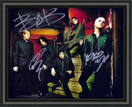 MY CHEMICAL ROMANCE A4 SIGNED AUTOGRAPHED Photo Poster painting POSTER 3