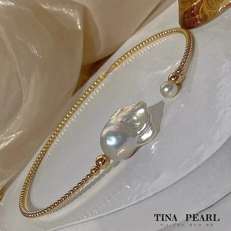 TINA Jewelry Fresh water Baroque pearl French collar