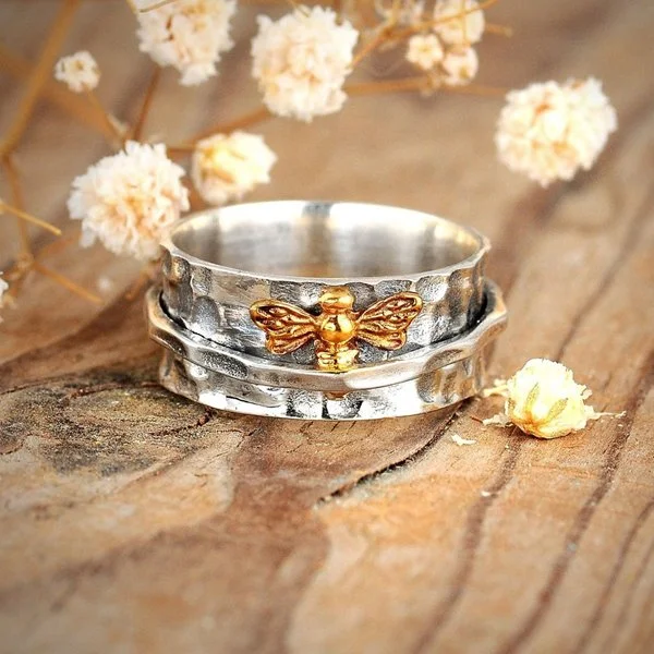 🔥 Last Day Promotion 49% OFF🎁Sterling Silver Spinner Bee Ring