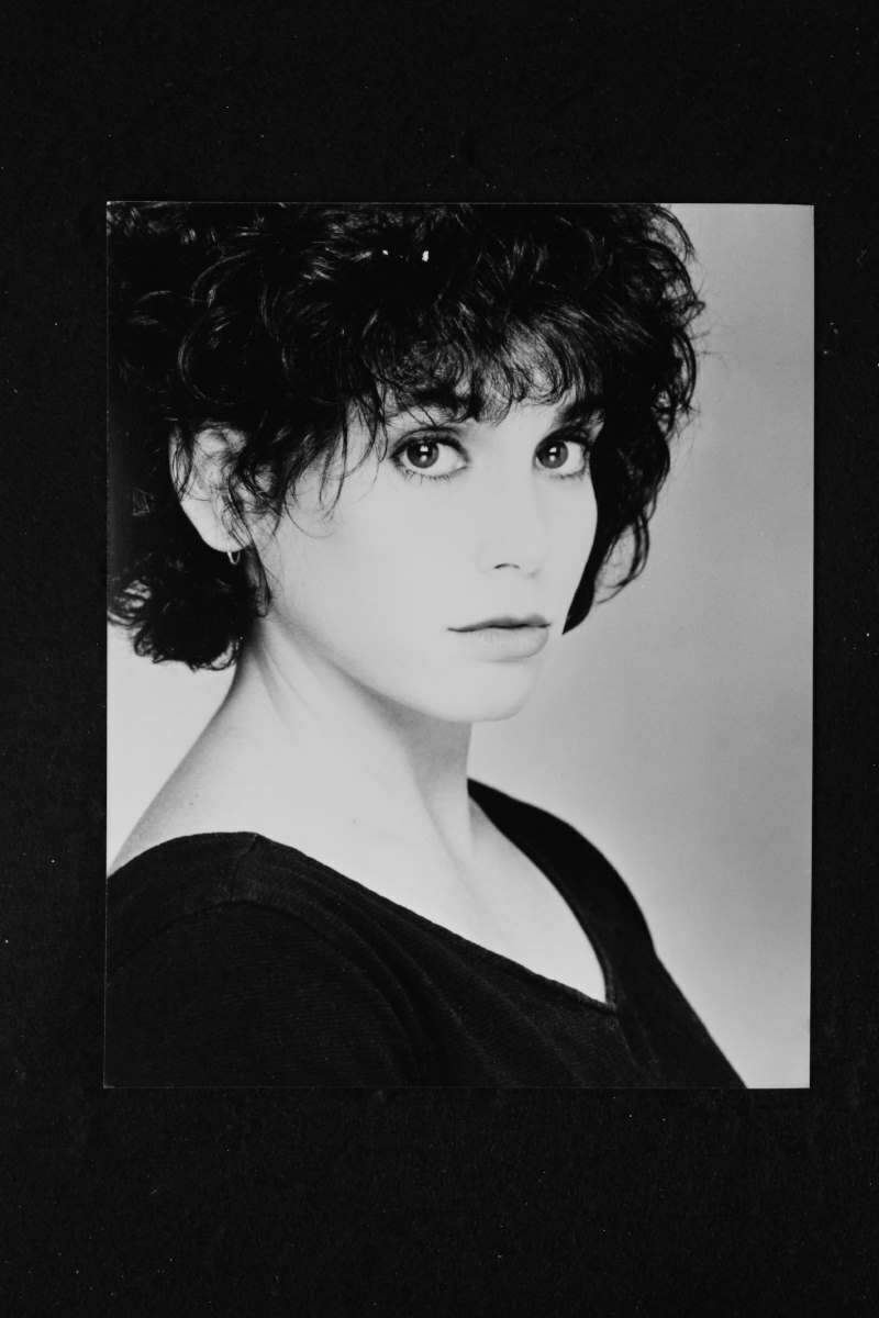 Stacy Nelkin - 8x10 Headshot Photo Poster painting - Serial