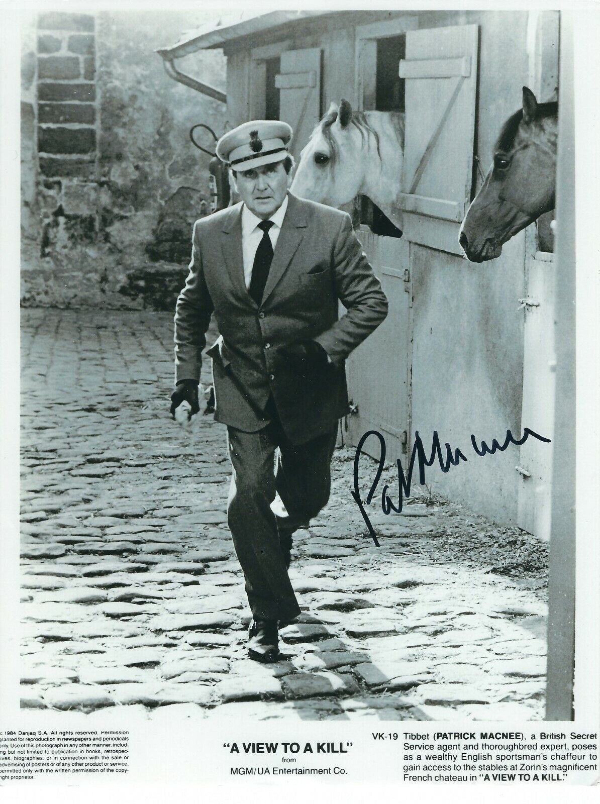 PATRICK MACNEE SIGNED 8x10 JAMES BOND 007 Photo Poster painting 1 - UACC & AFTAL RD AUTOGRAPH