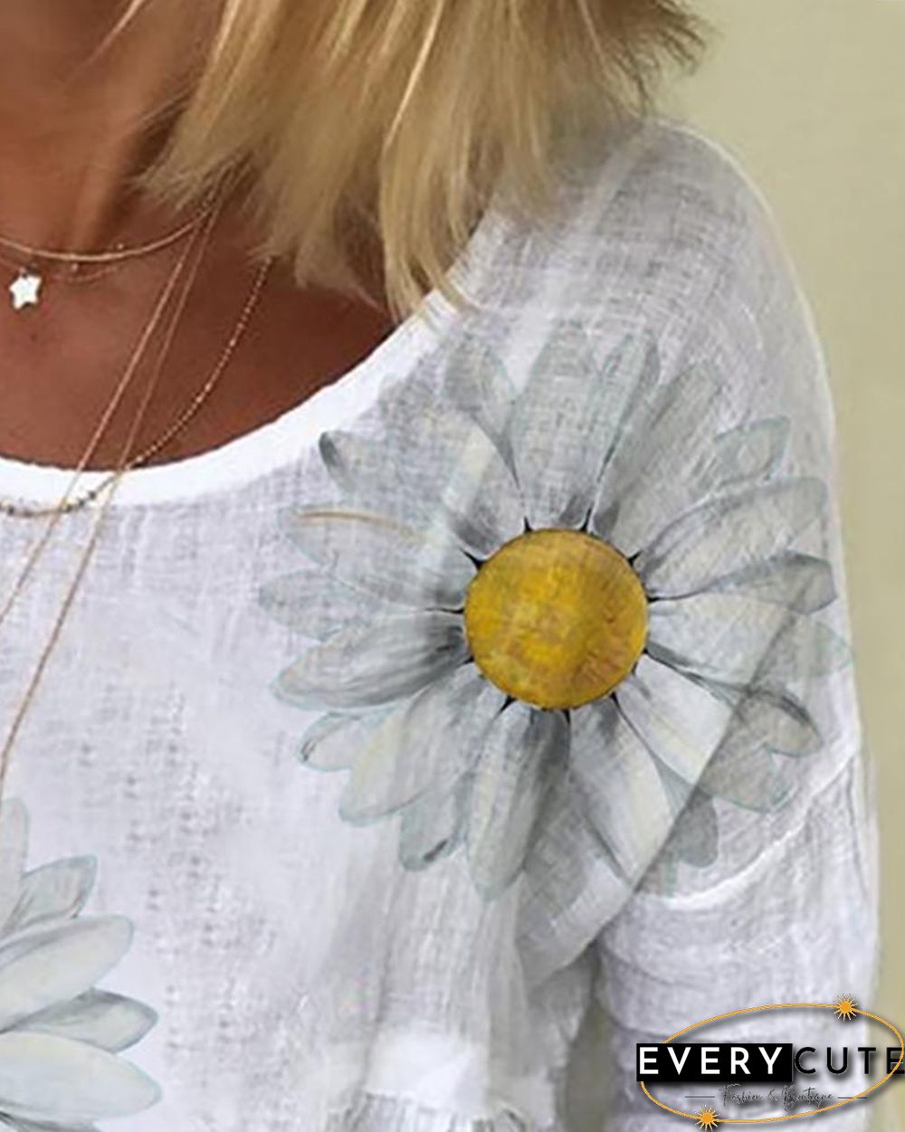 Daisy Print Short Sleeve Casual T-shirt P11198