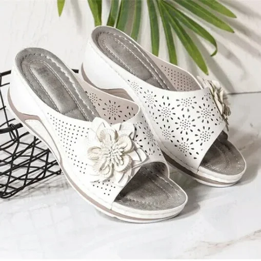 Women plus size clothing 3D Floral Cutout Upper Vintage Bohemian Wedge Slippers-Nordswear