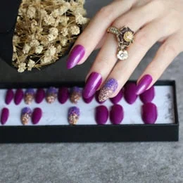 Glitter Stiletto red Ombre glitter fake nails blue full set Gradeint Black false nails matte Nude  purple Bright Handmade nails-Nail Inspo